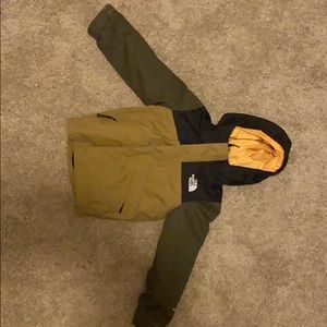 North Face, 3t winter coat